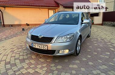 Універсал Skoda Octavia 2011 в 
