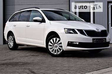 Универсал Skoda Octavia 2019 в Дрогобыче