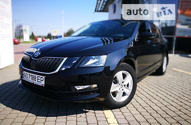 Лифтбек Skoda Octavia 2019 в Мукачево