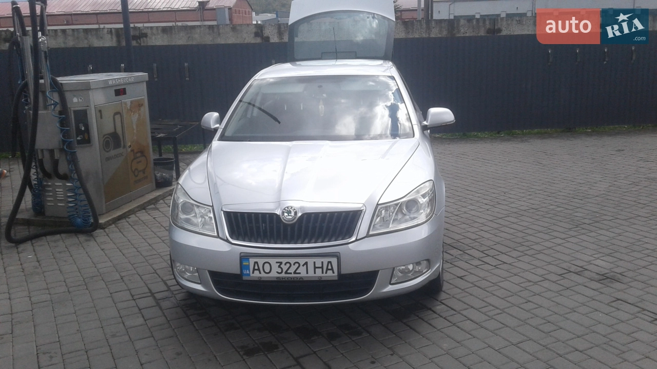 2010 Skoda Octavia - мініатюра 11