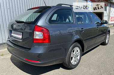 Универсал Skoda Octavia 2009 в 