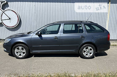 Универсал Skoda Octavia 2009 в Киеве