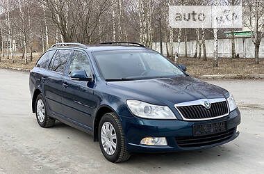 Універсал Skoda Octavia 2012 в Житомирі