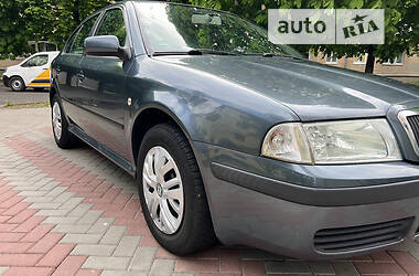 Лифтбек Skoda Octavia 2005 в Луцке