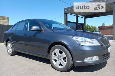 Хэтчбек Skoda Octavia 2011 в Калуше