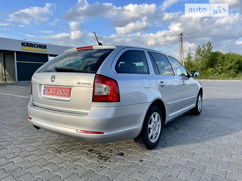 Универсал Skoda Octavia 2011 в Луцке