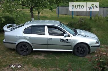 Ліфтбек Skoda Octavia 2002 в Тростянці