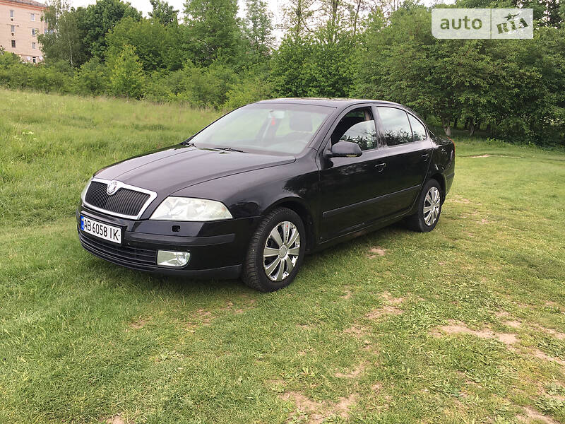 Седан Skoda Octavia 2005 в 