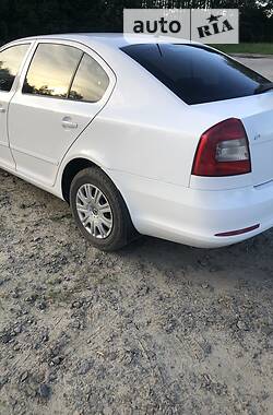 Лифтбек Skoda Octavia 2011 в Камне-Каширском