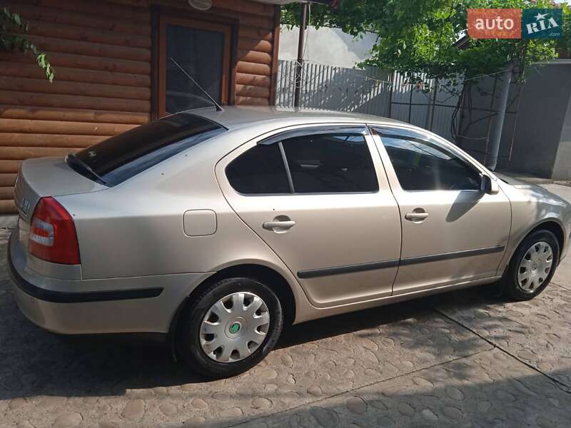 Лифтбек Skoda Octavia 2005 в Коломые