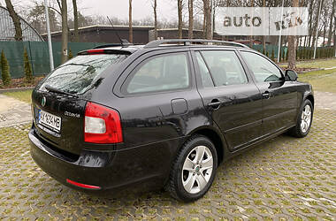 Универсал Skoda Octavia 2011 в 