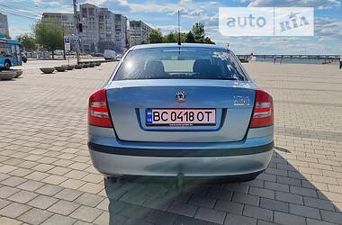 Лифтбек Skoda Octavia 2007 в Днепре