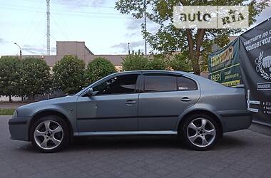 Лифтбек Skoda Octavia 2003 в Черкассах