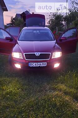 Ліфтбек Skoda Octavia 2004 в 