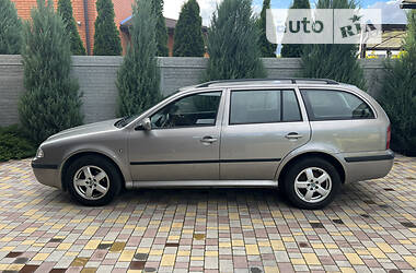 Универсал Skoda Octavia 2008 в Днепре