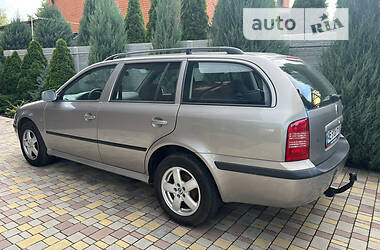 Универсал Skoda Octavia 2008 в Днепре