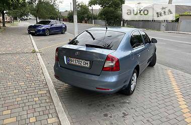 Седан Skoda Octavia 2009 в Измаиле