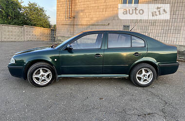 Лифтбек Skoda Octavia 2004 в Киеве