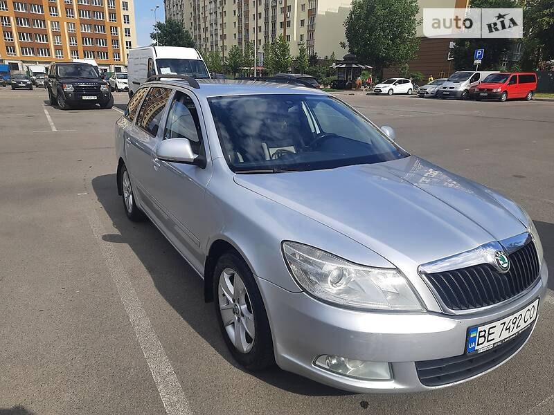 Універсал Skoda Octavia 2011 в Вишневому