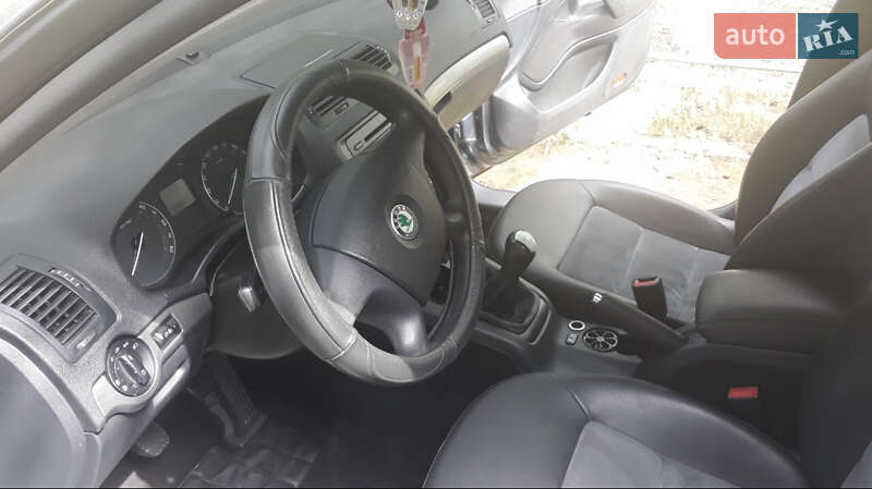 Ліфтбек Skoda Octavia 2006 в Мукачевому