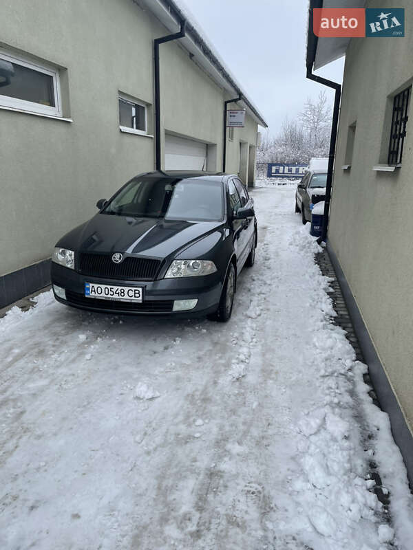 Ліфтбек Skoda Octavia 2006 в Мукачевому