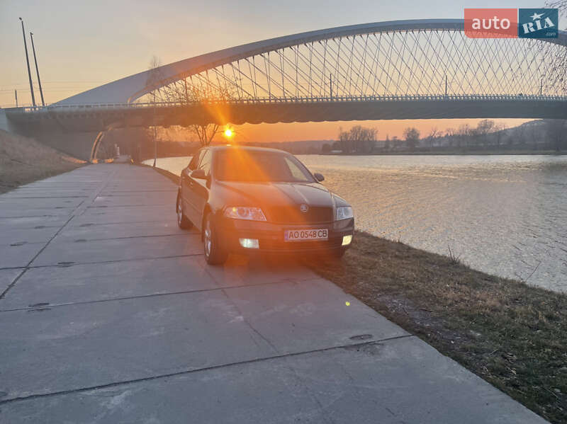 Ліфтбек Skoda Octavia 2006 в Мукачевому