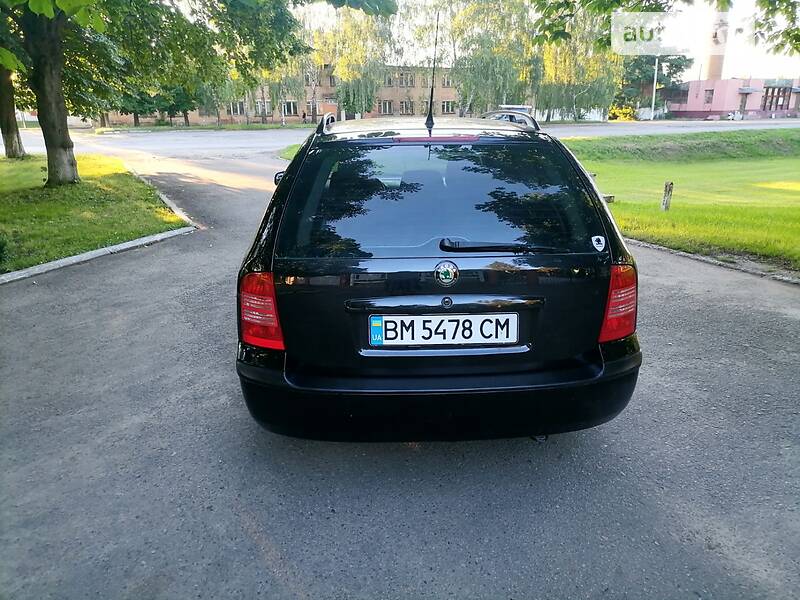 Универсал Skoda Octavia 2009 в Ромнах