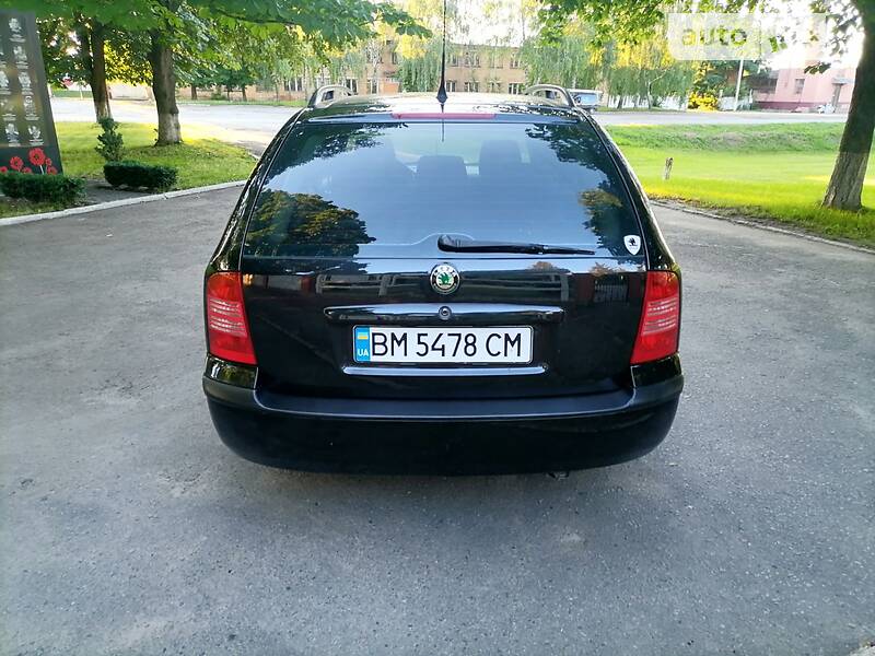 Универсал Skoda Octavia 2009 в Ромнах