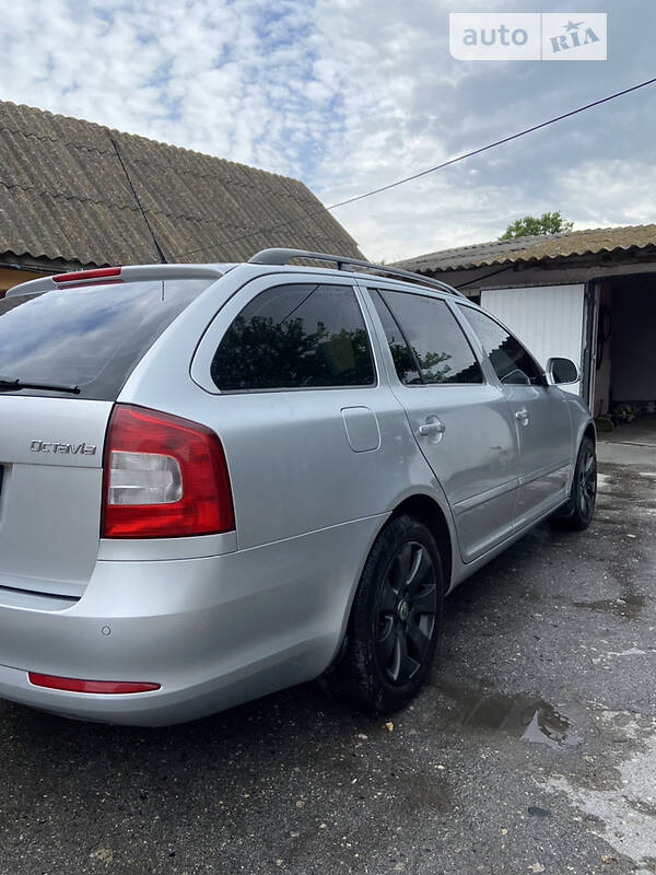 Универсал Skoda Octavia 2011 в Хмельницком