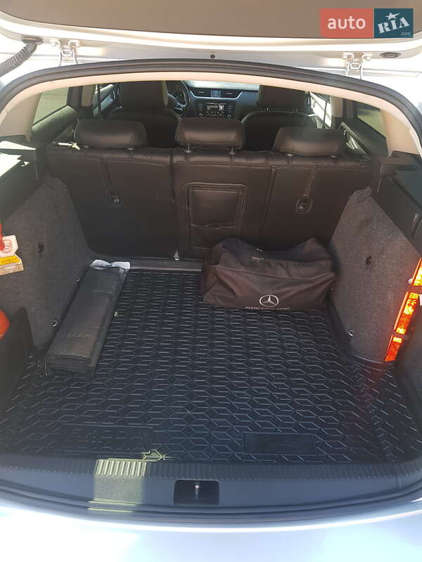 Универсал Skoda Octavia 2015 в Виннице