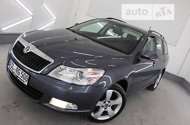 Універсал Skoda Octavia 2011 в Трускавці