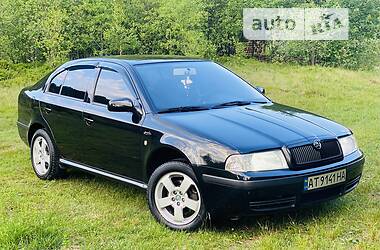 Хэтчбек Skoda Octavia 2004 в 