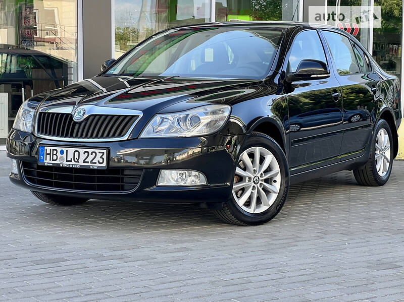 Хетчбек Skoda Octavia 2010 в Житомирі
