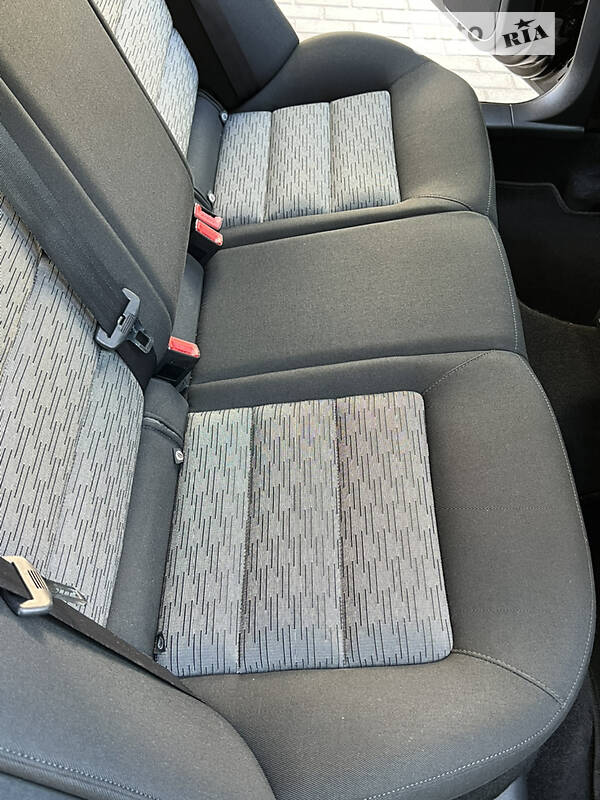 Хетчбек Skoda Octavia 2010 в Житомирі