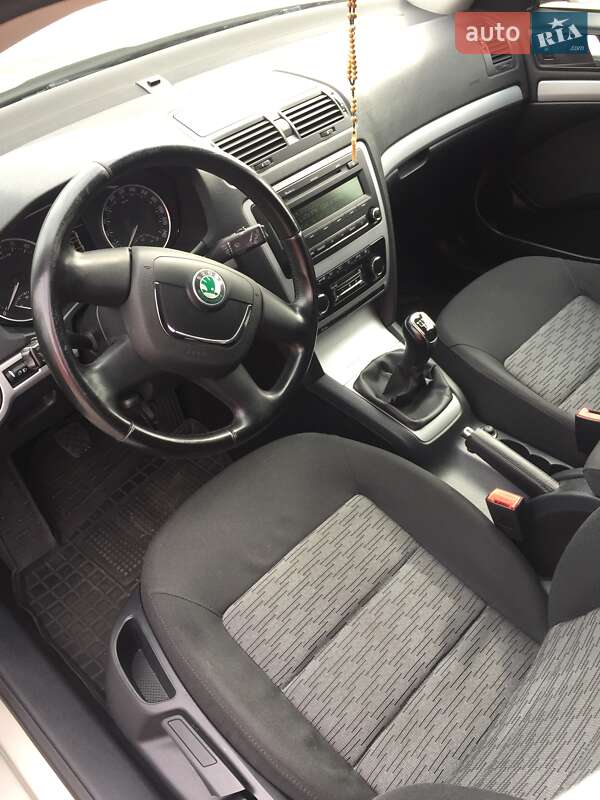 Универсал Skoda Octavia 2012 в Львове