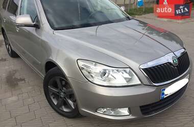 Універсал Skoda Octavia 2012 в Львові