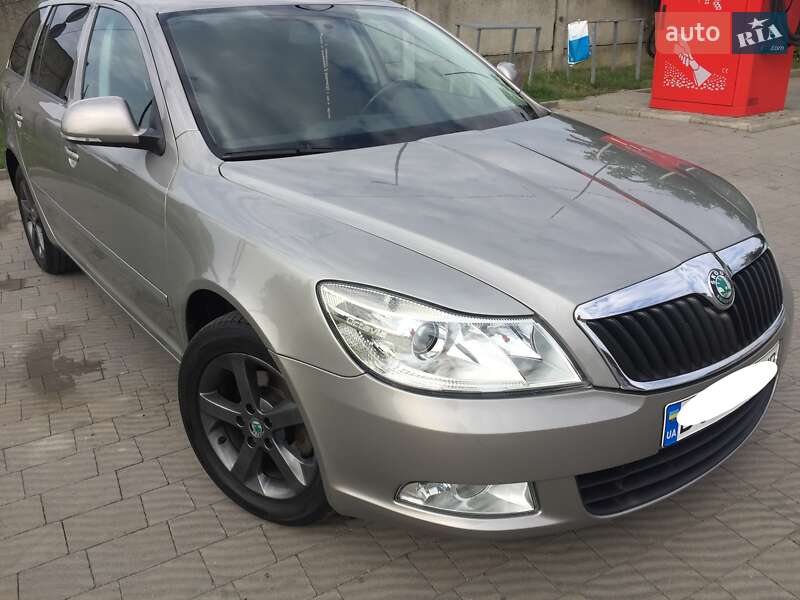 Универсал Skoda Octavia 2012 в Львове