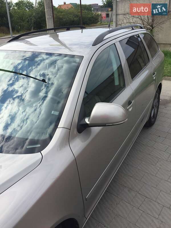 Универсал Skoda Octavia 2012 в Львове
