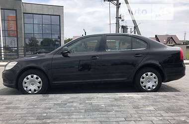 Хэтчбек Skoda Octavia 2010 в 
