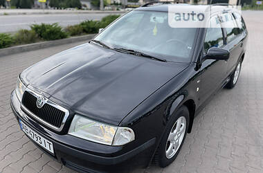 Универсал Skoda Octavia 2003 в Виннице