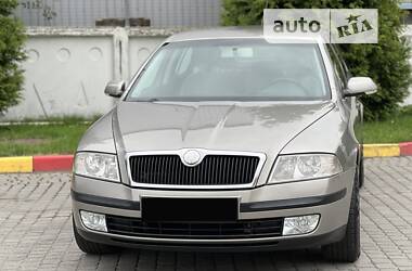 Седан Skoda Octavia 2007 в Львове