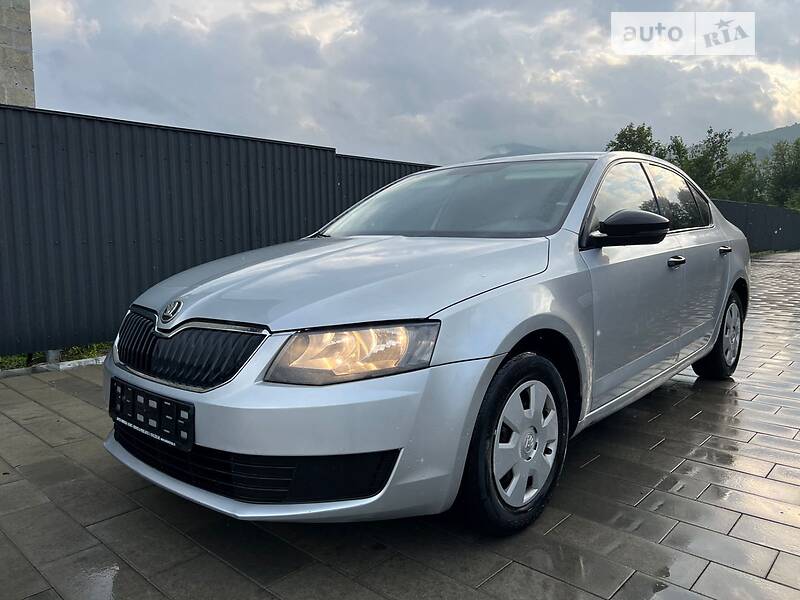 Седан Skoda Octavia 2014 в Івано-Франківську