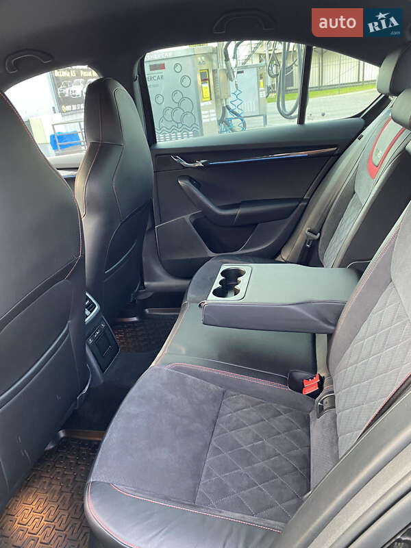 Ліфтбек Skoda Octavia 2017 в Луцьку