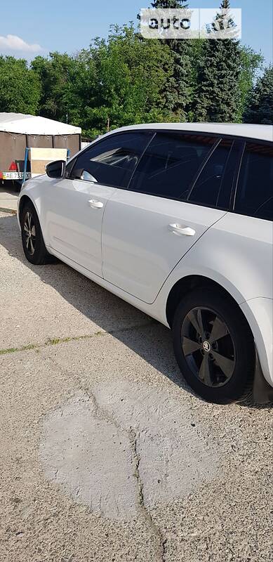 Универсал Skoda Octavia 2014 в Днепре