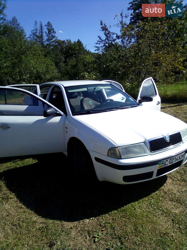 Ліфтбек Skoda Octavia 2001 в Бориславі