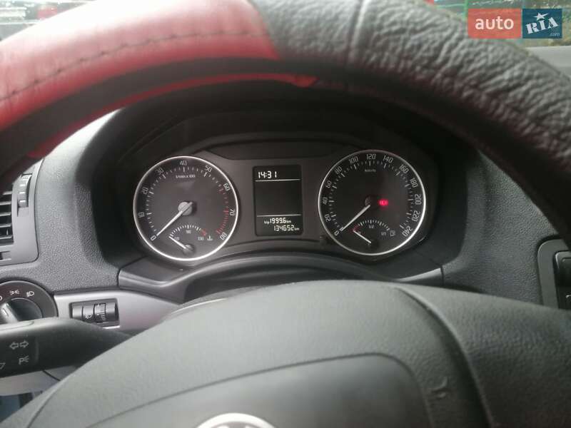 Универсал Skoda Octavia 2012 в Могилев-Подольске