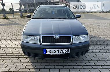 Универсал Skoda Octavia 2005 в Львове