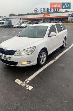 Универсал Skoda Octavia 2011 в Ужгороде