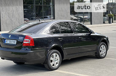 Лифтбек Skoda Octavia 2008 в Ужгороде