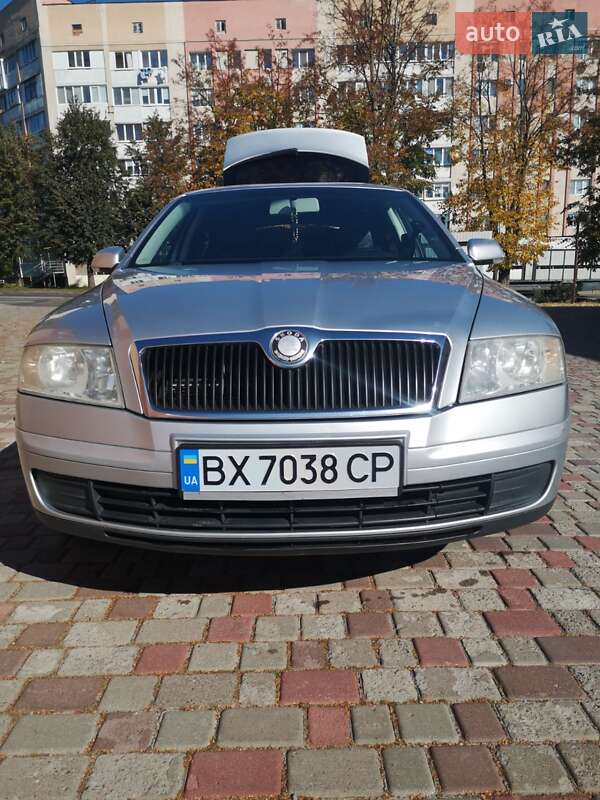Лифтбек Skoda Octavia 2008 в Ровно